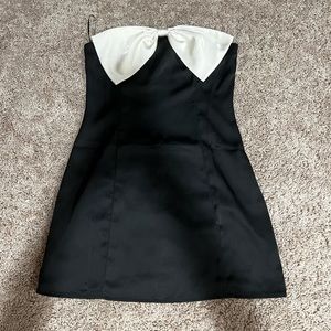 Strapless Black Bow Accent Princess Polly Dress